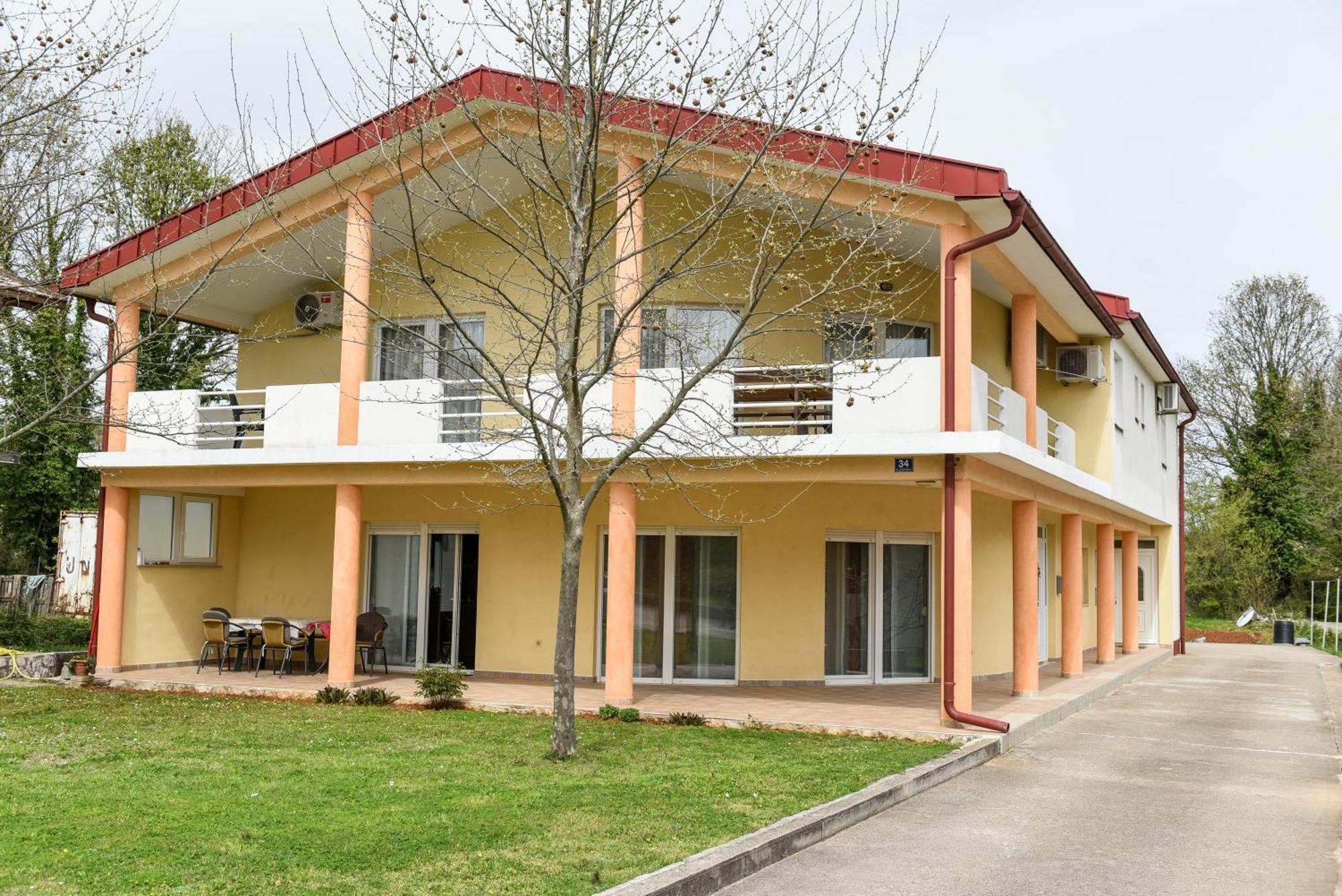 Apartments And Rooms Mara I Pavo Medjugorje Luaran gambar